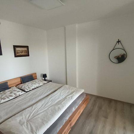 Apartman-ズノイモ エクステリア 写真